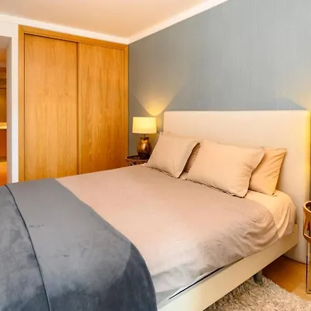 Apartment D. Joao In Parque Nacoes *